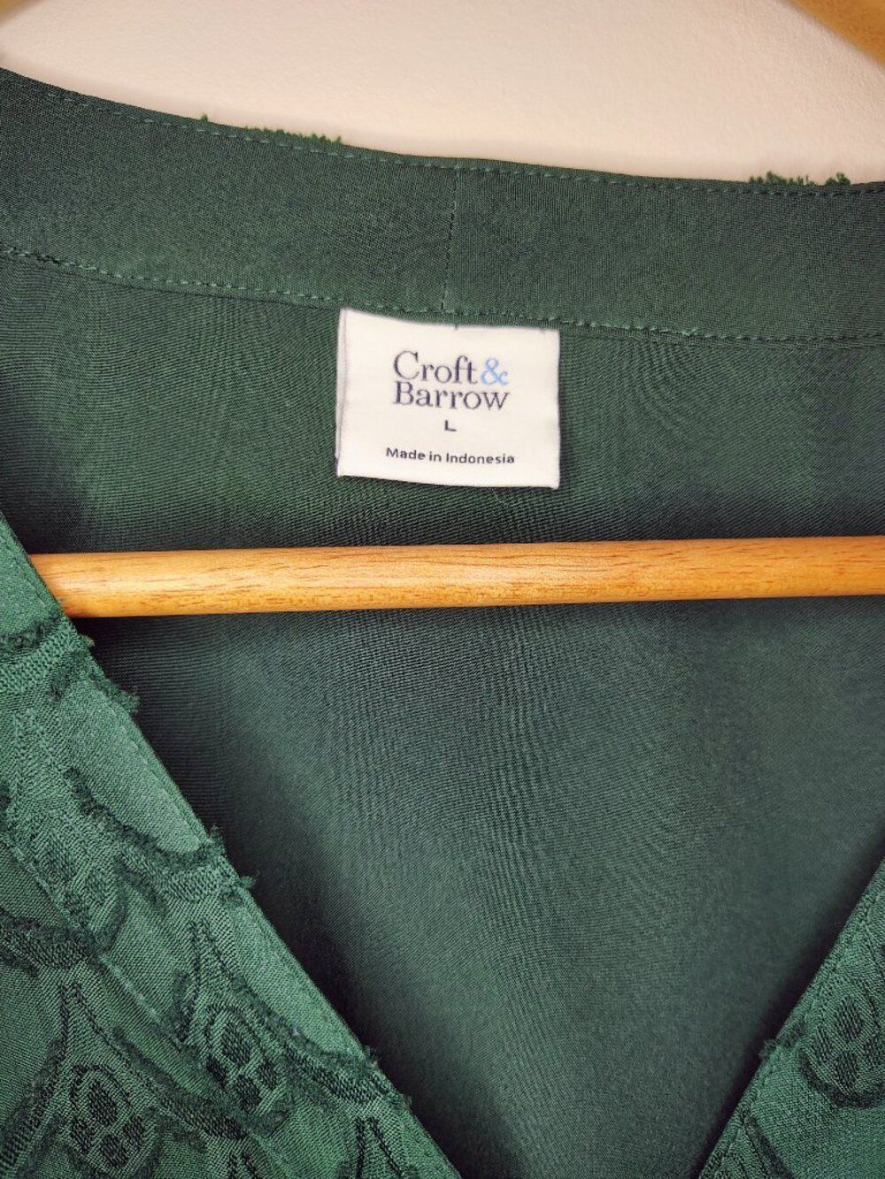 Croft and Barrow Forest Green Fairycore Lace V-Neck Blouse Fully Lined - Picture 3 of 3